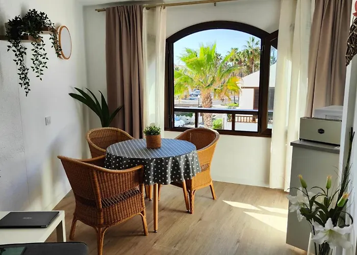 Apartamento Parque Santiago 1 On The Coastline Playa de las Americas (Tenerife)